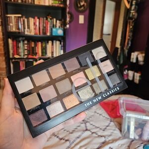 ELF Cosmetics - The New Classics Palette